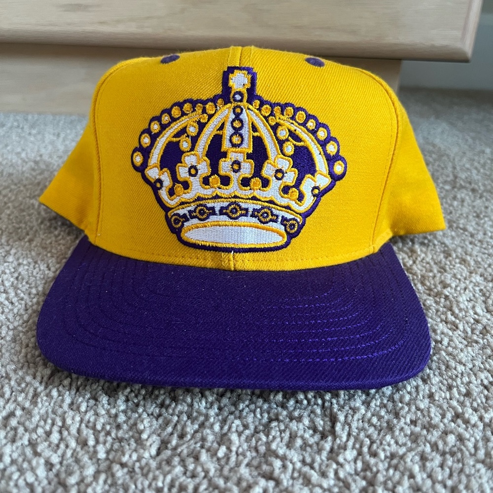LA KINGS Snapback Adjustable Hat